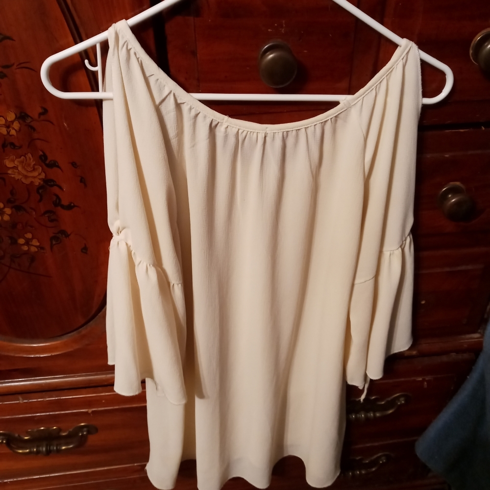 Nice dress shirt barely wore size med off white off the shoulder top